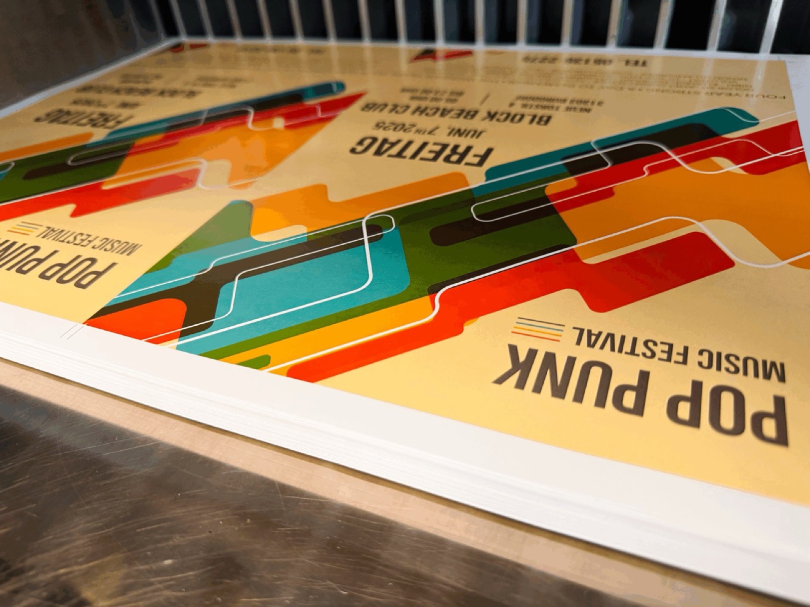 Großformatplakat für das Pop-Punk-Festival